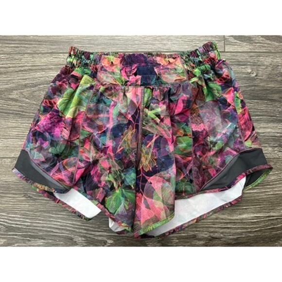 lululemon athletica Pants - Lululemon Hotty Hot Low-Rise Lined Short 4" Vivid Floral Tone Multi GraphiteGrey